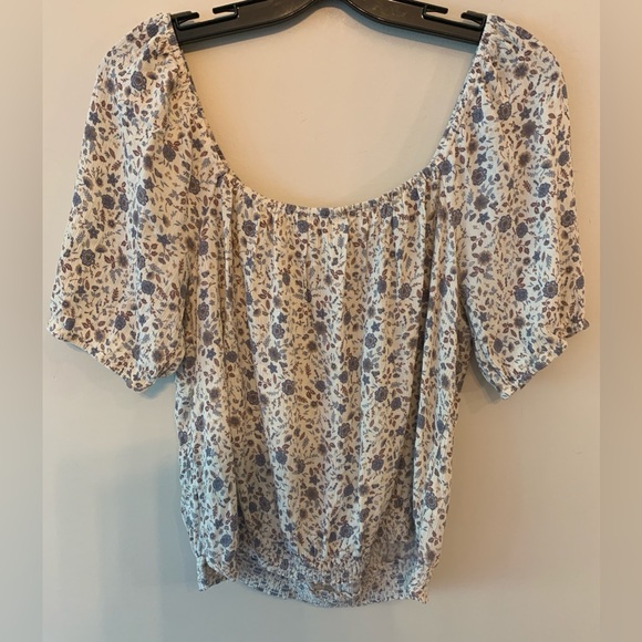 Reitmans Tops - REITMANS Signature Blue Floral Viscose Top